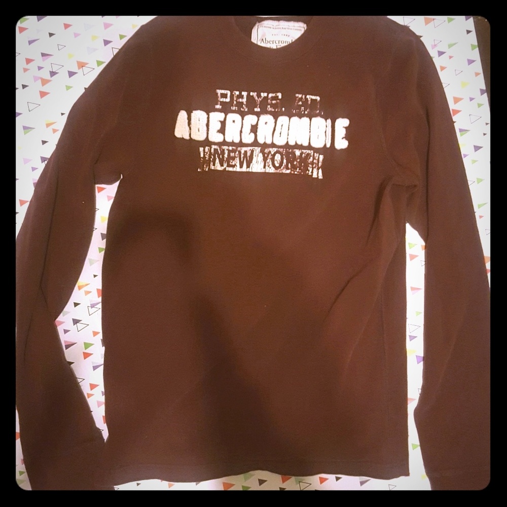 Abercrombie and fitch maroonlong sleeve tee! Small